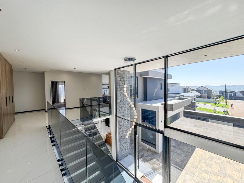 To Let 5 Bedroom Property for Rent in Midstream Heights Gauteng