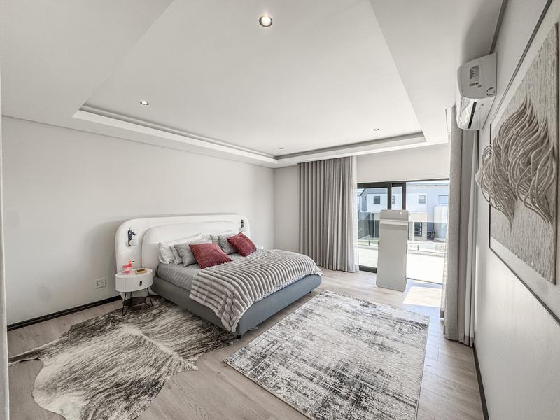 To Let 5 Bedroom Property for Rent in Midstream Heights Gauteng