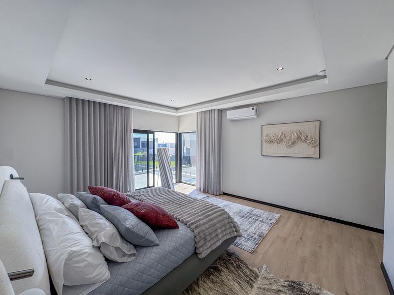 To Let 5 Bedroom Property for Rent in Midstream Heights Gauteng