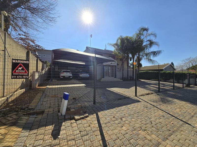To Let Commercial Property for Rent in Weltevreden Park Gauteng