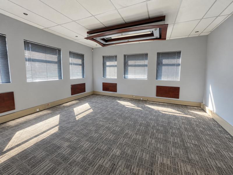 To Let Commercial Property for Rent in Faerie Glen Gauteng