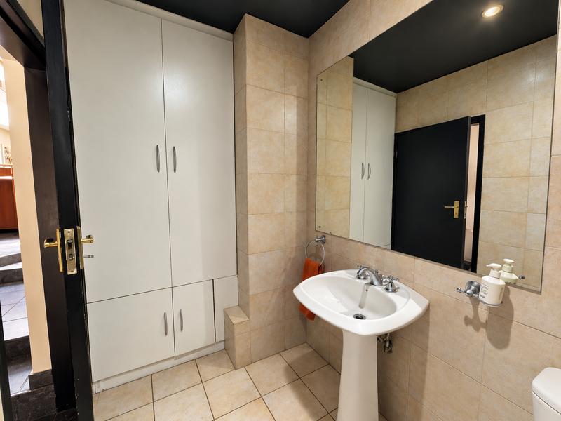 To Let 4 Bedroom Property for Rent in Waterkloof Ridge Gauteng