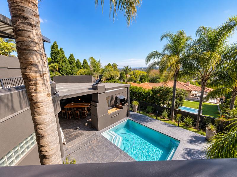 To Let 4 Bedroom Property for Rent in Waterkloof Ridge Gauteng