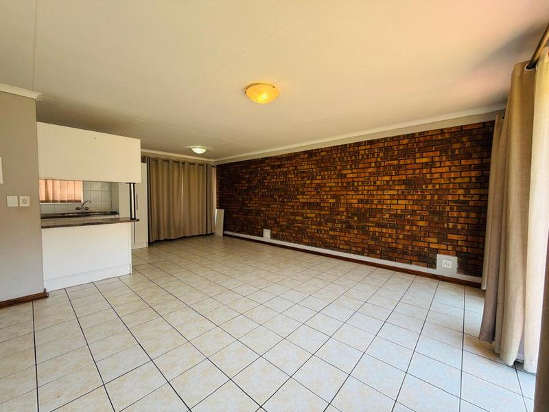 2 Bedroom Property for Sale in Bartlett Gauteng