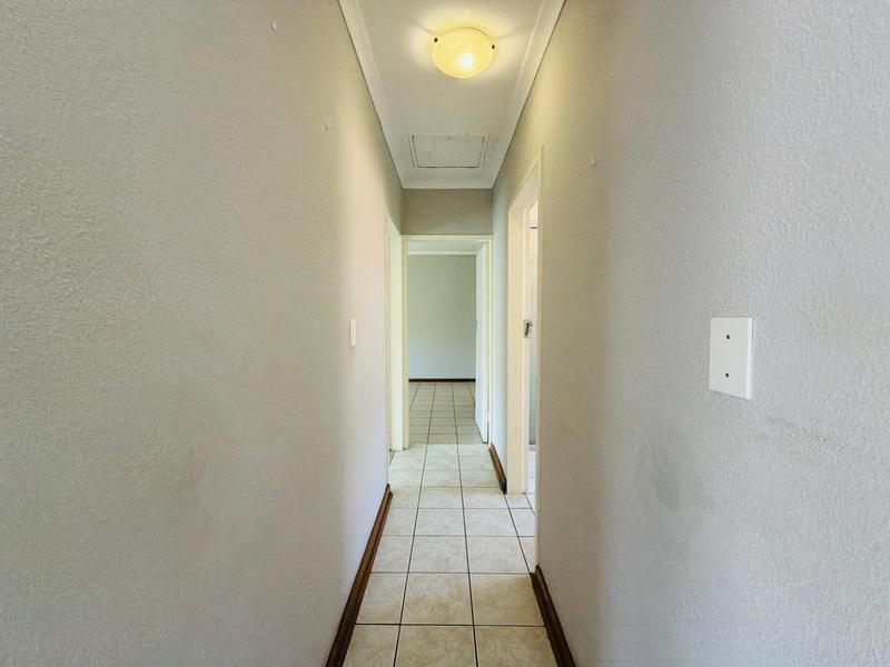2 Bedroom Property for Sale in Bartlett Gauteng