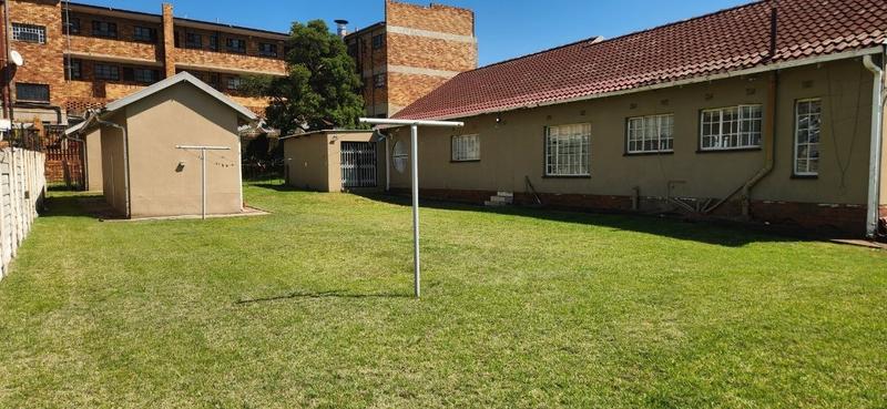 4 Bedroom Property for Sale in Rustivia Gauteng