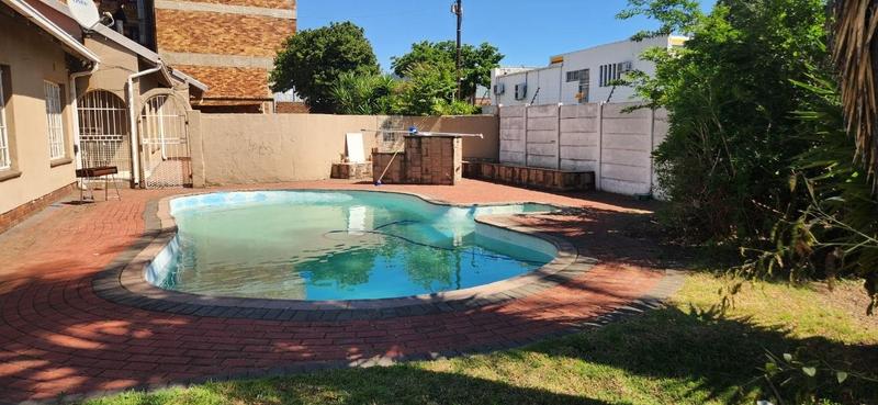 4 Bedroom Property for Sale in Rustivia Gauteng