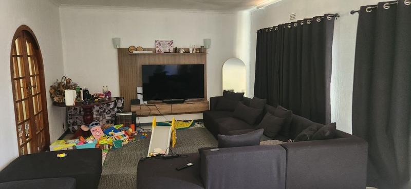 4 Bedroom Property for Sale in Rustivia Gauteng