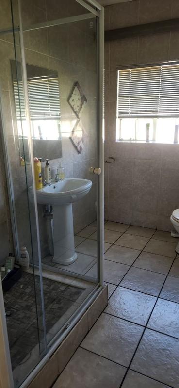 4 Bedroom Property for Sale in Rustivia Gauteng
