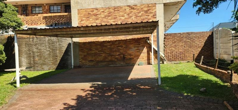 4 Bedroom Property for Sale in Rustivia Gauteng