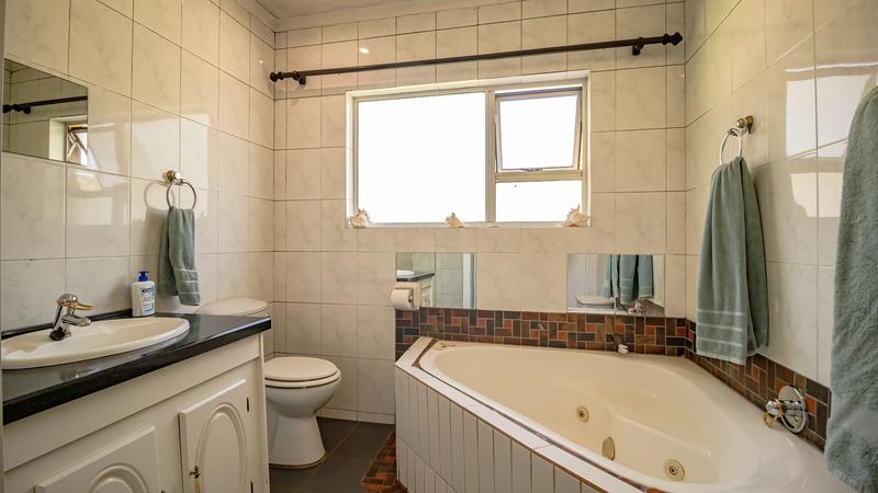 4 Bedroom Property for Sale in Benoni AH Gauteng