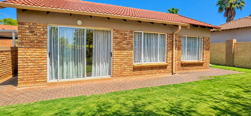 3 Bedroom Property for Sale in Heuwelsig Estate Gauteng