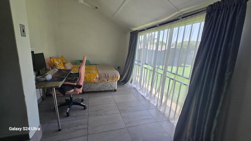 To Let 1 Bedroom Property for Rent in Elspark Gauteng