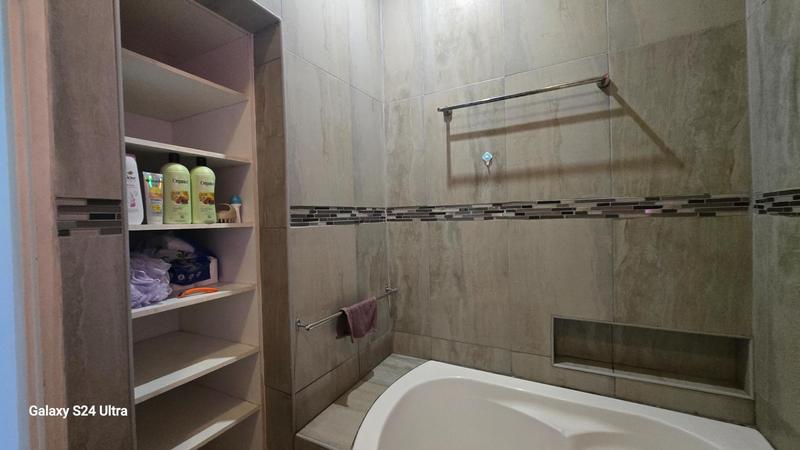 To Let 1 Bedroom Property for Rent in Elspark Gauteng
