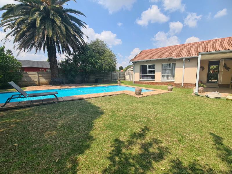 To Let 1 Bedroom Property for Rent in Brakpan North Gauteng