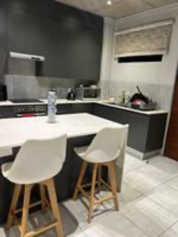 To Let 2 Bedroom Property for Rent in Brooklyn Gauteng