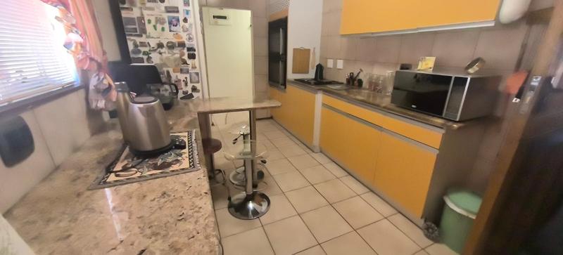 5 Bedroom Property for Sale in Wilro Park Gauteng