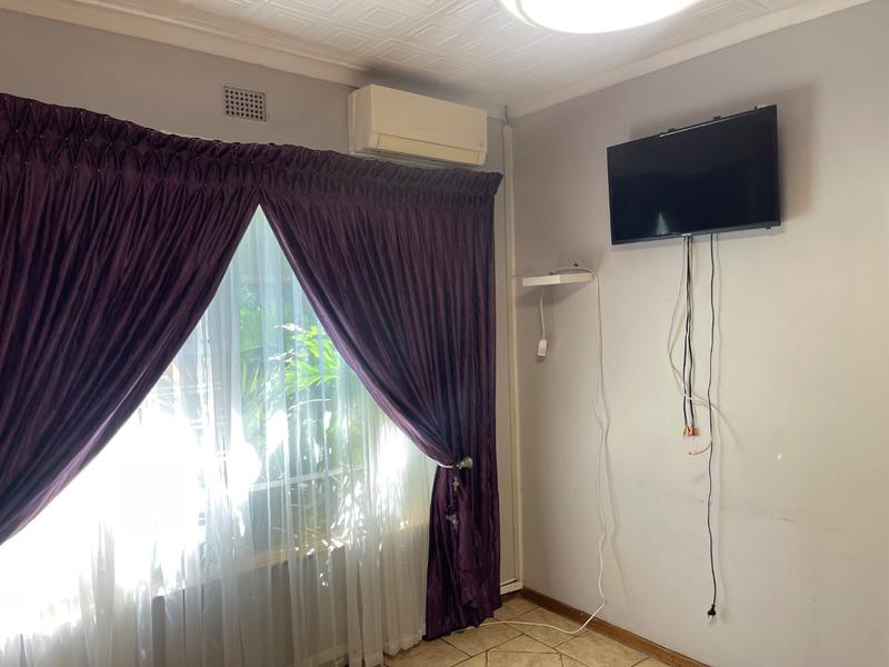4 Bedroom Property for Sale in Vanderbijlpark SE 4 Gauteng
