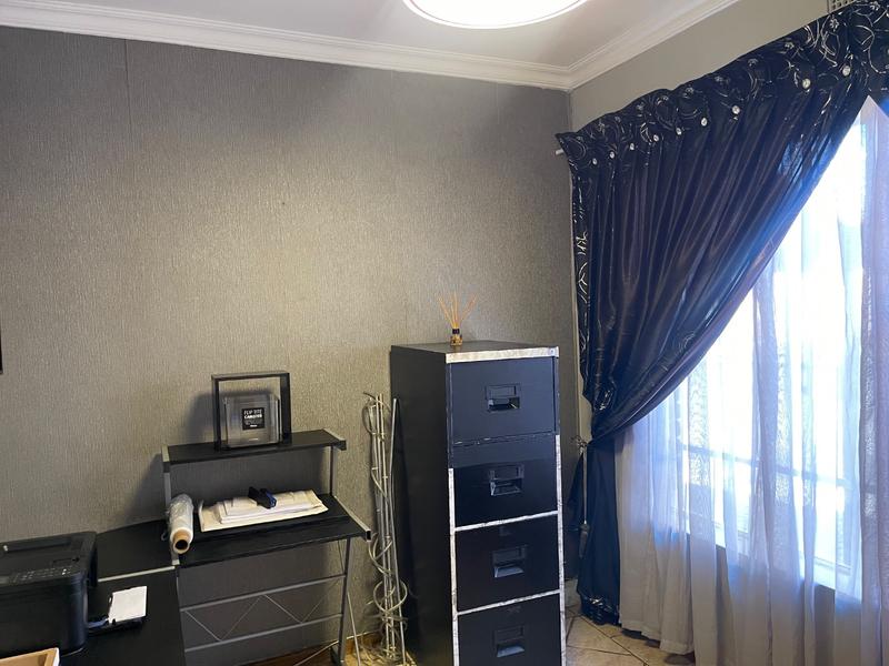 4 Bedroom Property for Sale in Vanderbijlpark SE 4 Gauteng