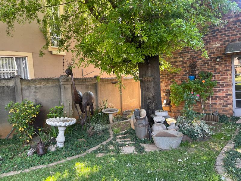 4 Bedroom Property for Sale in Vanderbijlpark SE 4 Gauteng