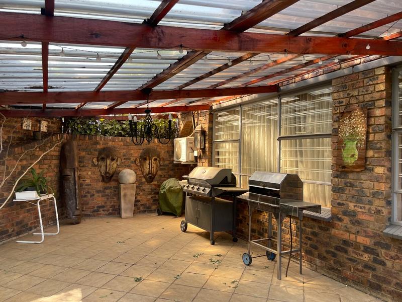 4 Bedroom Property for Sale in Vanderbijlpark SE 4 Gauteng