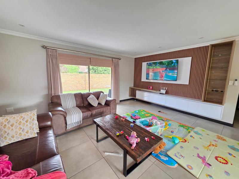 To Let 3 Bedroom Property for Rent in Golf Park Gauteng