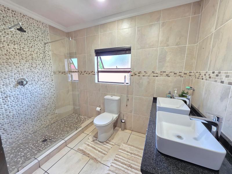 To Let 3 Bedroom Property for Rent in Golf Park Gauteng