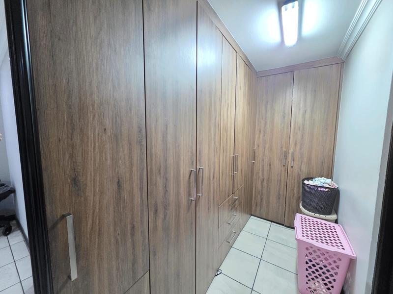 To Let 3 Bedroom Property for Rent in Golf Park Gauteng