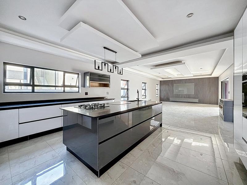 6 Bedroom Property for Sale in Six Fountains Residential Estate Gauteng