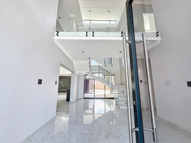 6 Bedroom Property for Sale in Six Fountains Residential Estate Gauteng