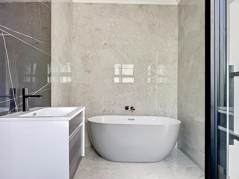 6 Bedroom Property for Sale in Six Fountains Residential Estate Gauteng