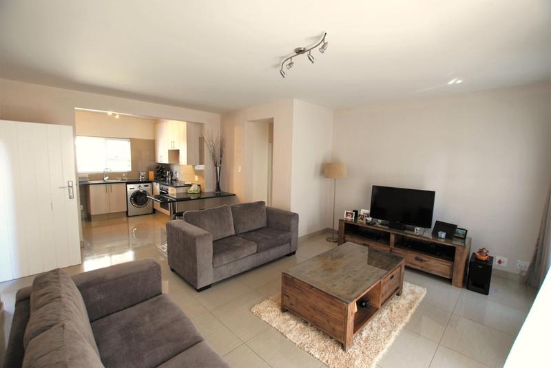 To Let 2 Bedroom Property for Rent in Edenburg Gauteng