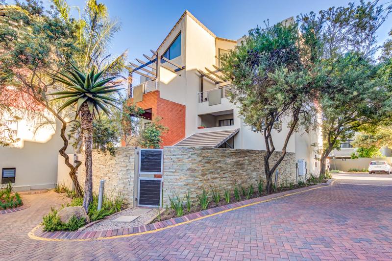 1 Bedroom Property for Sale in Lonehill Gauteng