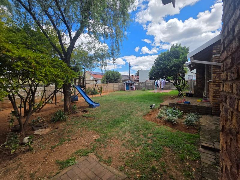 3 Bedroom Property for Sale in Rant En Dal Gauteng