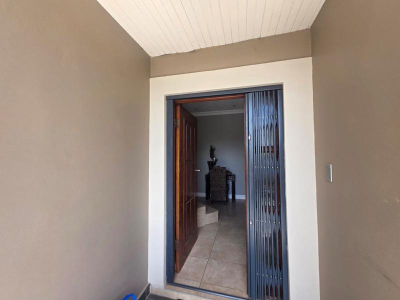 3 Bedroom Property for Sale in Rant En Dal Gauteng