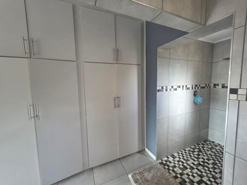 3 Bedroom Property for Sale in Rant En Dal Gauteng