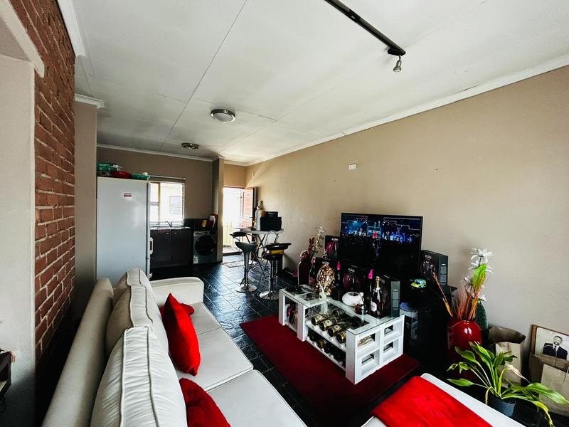 1 Bedroom Property for Sale in Carlswald Gauteng