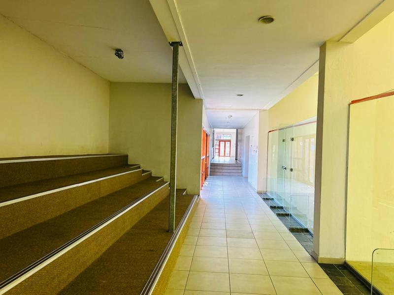 1 Bedroom Property for Sale in Carlswald Gauteng