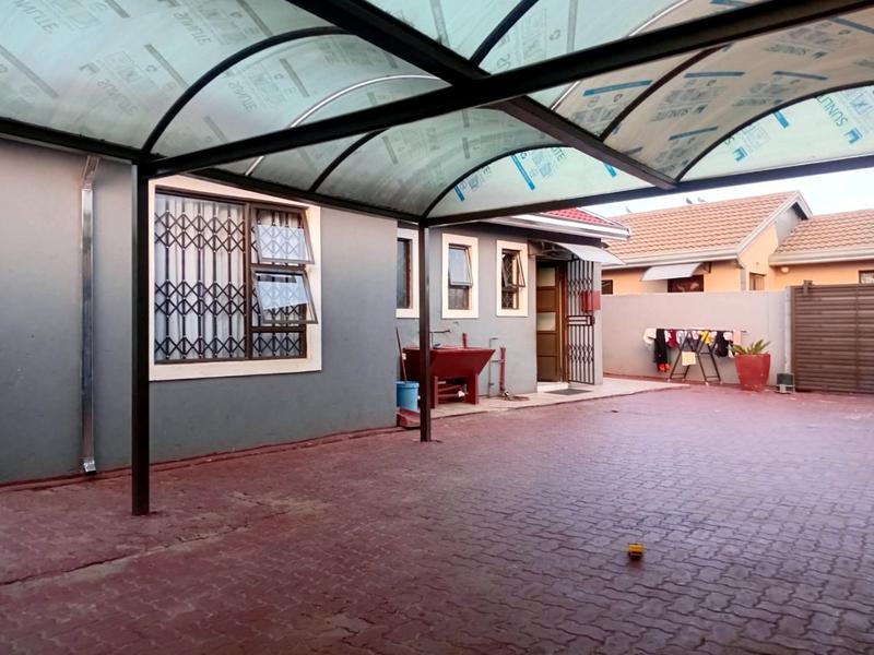3 Bedroom Property for Sale in Vosloorus Gauteng