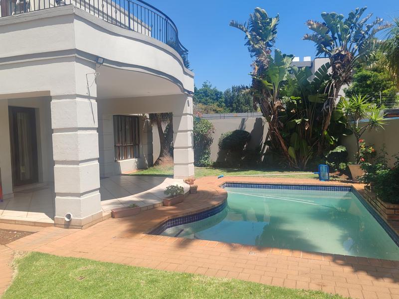 To Let 4 Bedroom Property for Rent in Bedfordview Gauteng