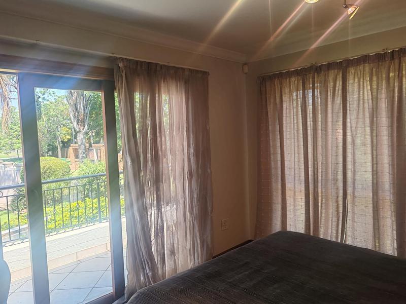 To Let 4 Bedroom Property for Rent in Bedfordview Gauteng
