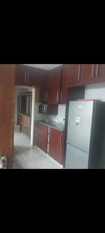 4 Bedroom Property for Sale in Rondebult Gauteng