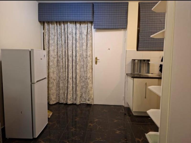 To Let 1 Bedroom Property for Rent in Illovo Gauteng