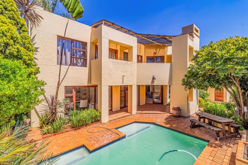 4 Bedroom Property for Sale in Bedfordview Gauteng