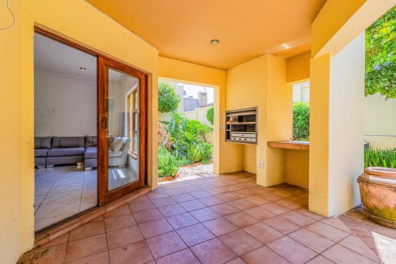 4 Bedroom Property for Sale in Bedfordview Gauteng