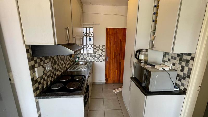 2 Bedroom Property for Sale in Fleurhof Gauteng
