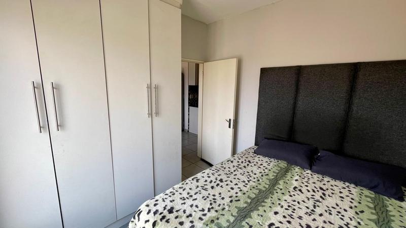 2 Bedroom Property for Sale in Fleurhof Gauteng