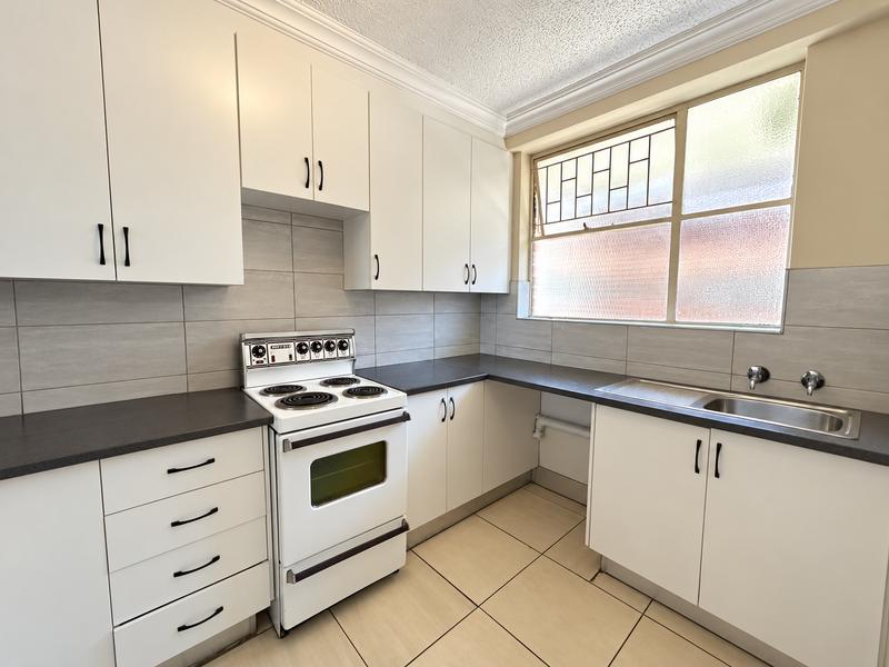 2 Bedroom Property for Sale in La Montagne Gauteng