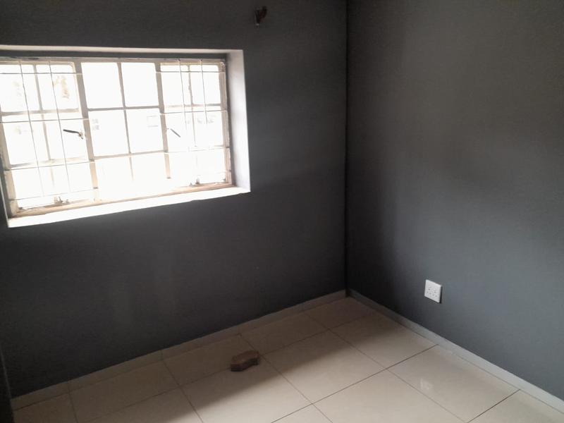 2 Bedroom Property for Sale in Yeoville Gauteng
