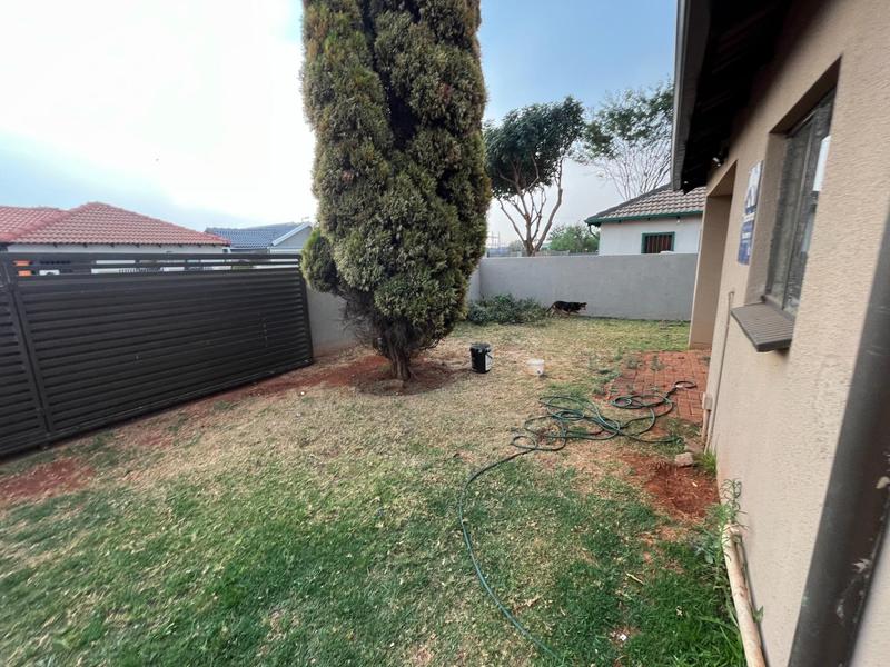 To Let 2 Bedroom Property for Rent in Pretoria North Gauteng